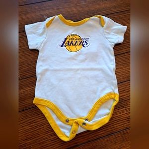 Los Angeles LA Lakers Basketball Onesie 3-6 months NBA Baby